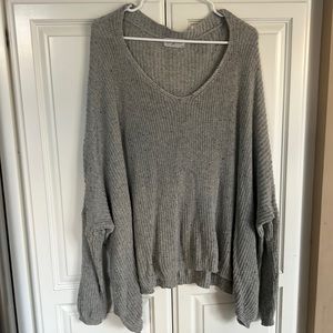 Carly Jean gray slouchy sweater- M/L